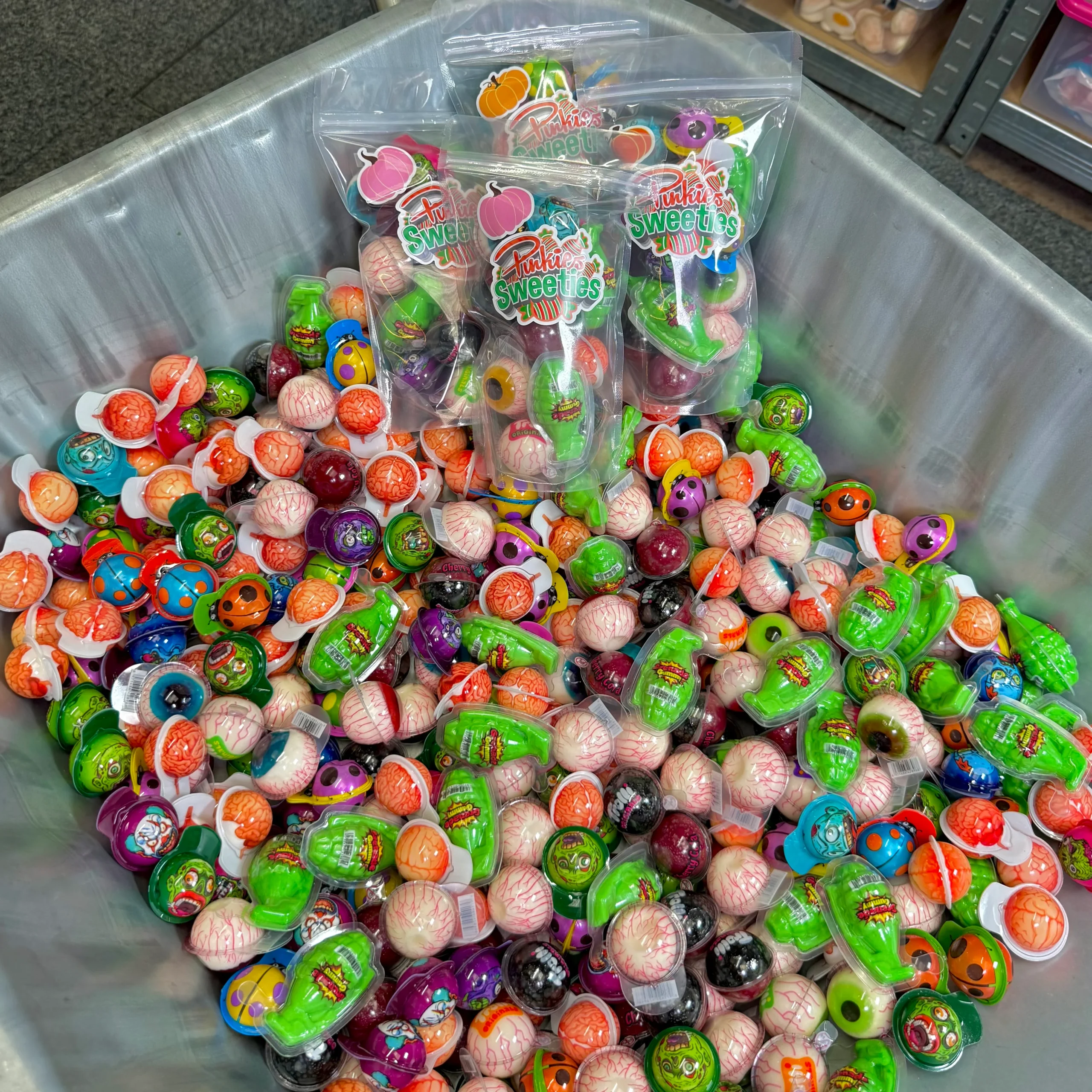 Exclusive Halloween 3D Filled Balls Scoop - Juicy, Sour & Seriously Spooky 5 Pound - Image 3